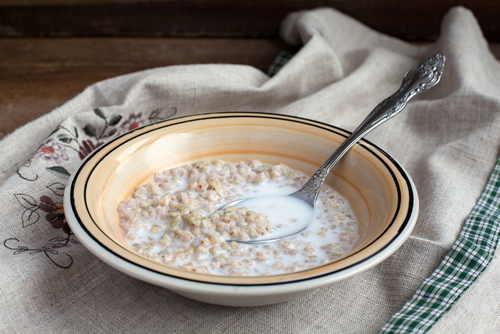 Gluten- och laktosfri bovetegröt